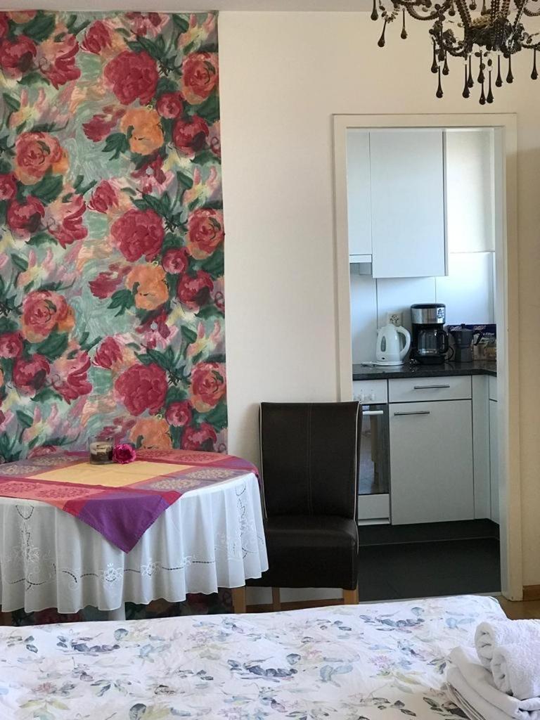Center Basel Apartment ภายนอก รูปภาพ